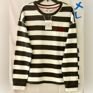 Classic Black and White Striped Long Sleeve Tee